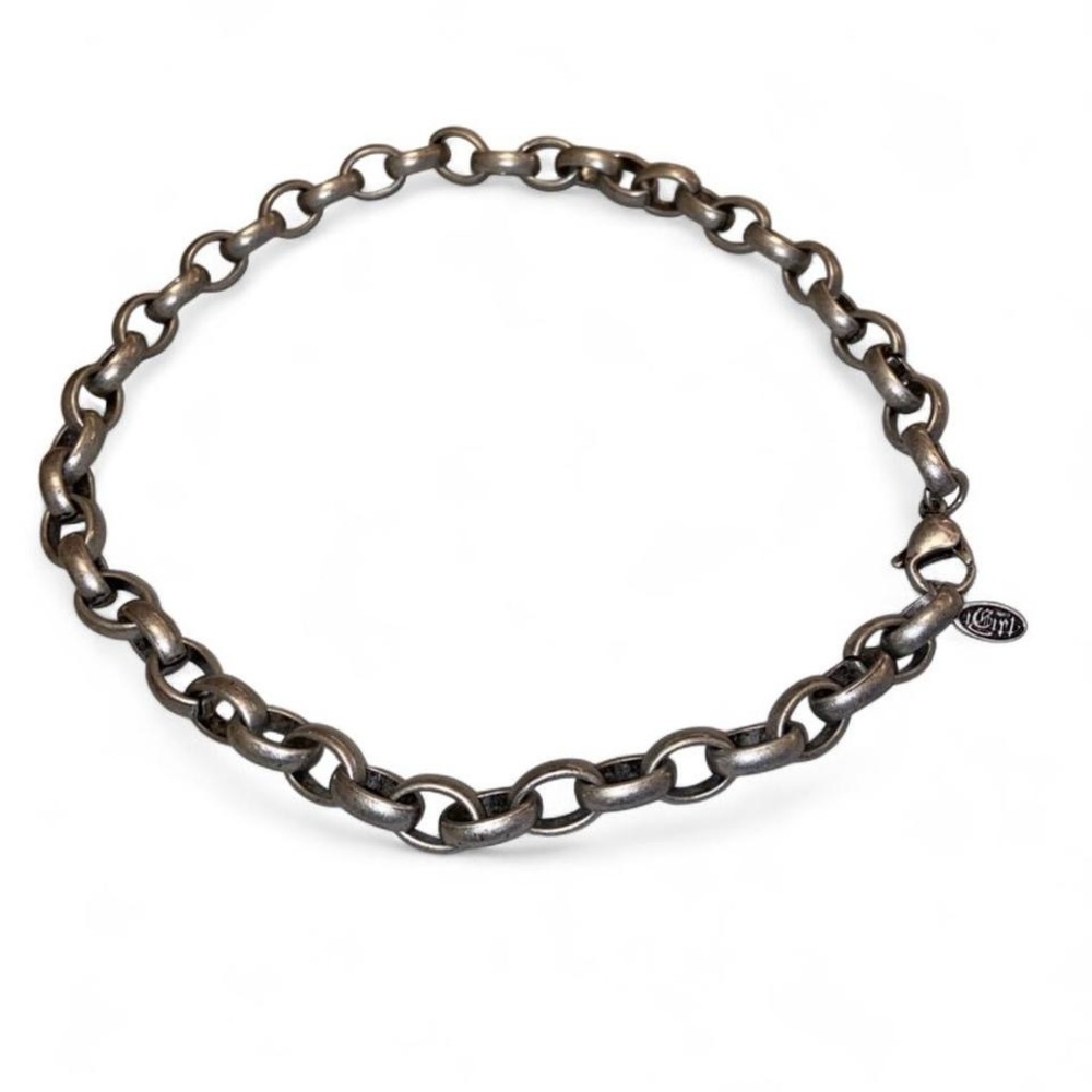 iGirl Bully Chain